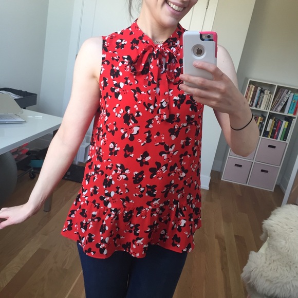 BR Tie-Neck Flouncy Red Top - Picture 2 of 11